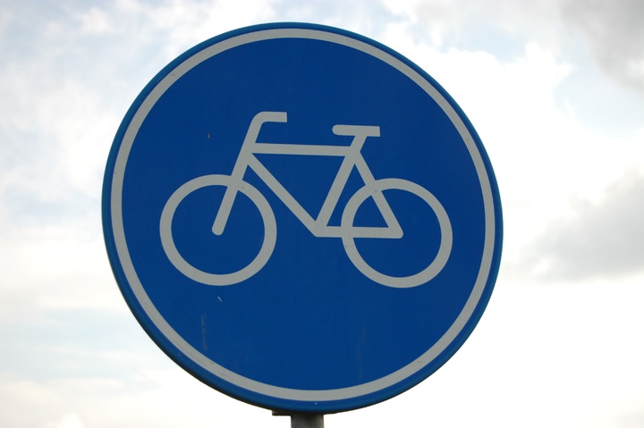 board-bicycle-sign